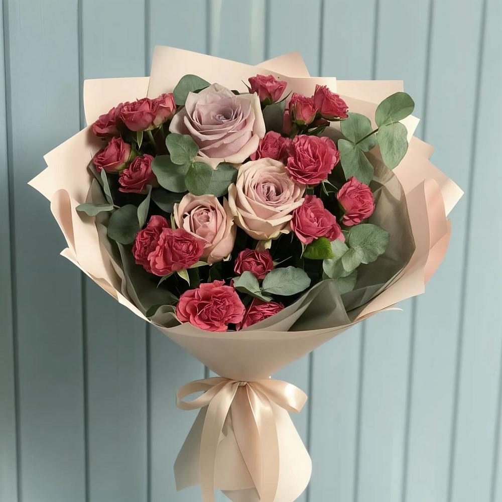 Букет цветов из: Гвоздики и Розы в Чадане