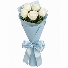 Букет 5 Белых роз Проуд в Чадане