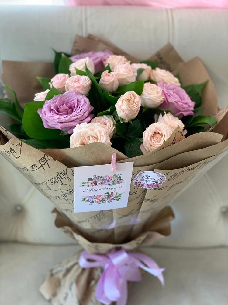 Букет цветов из: Розы в Чадане