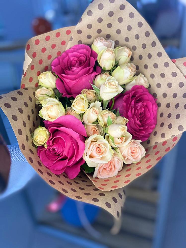 Букет цветов из: Розы в Чадане