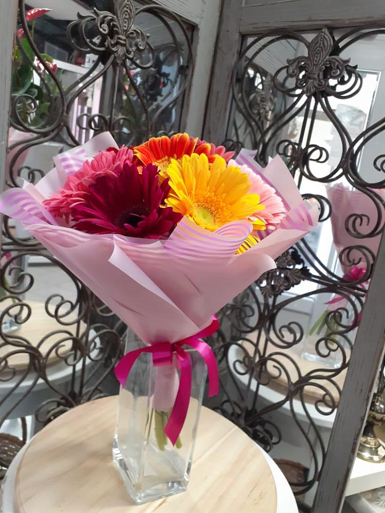 Букет цветов из: Герберы в Чадане