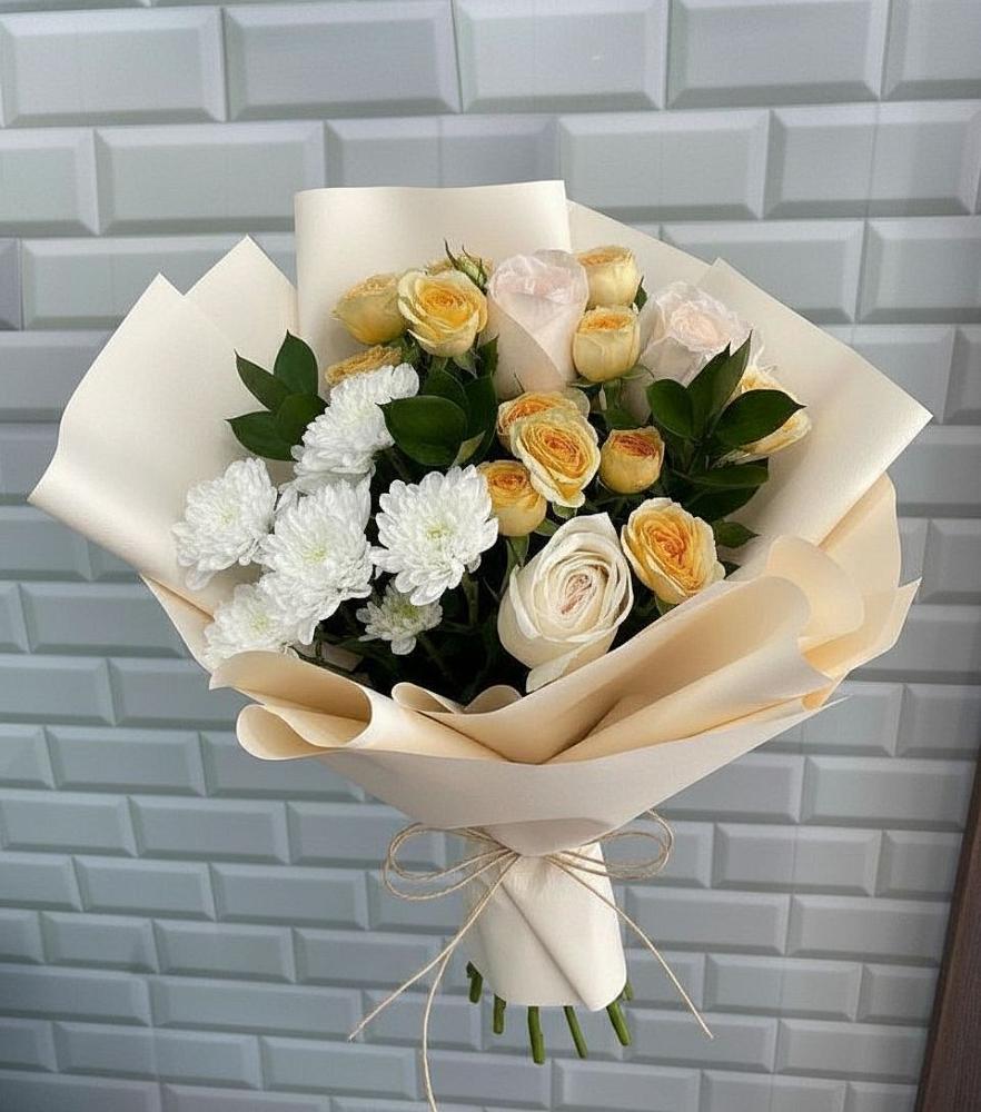 Букет цветов из: Розы и Хризантемы в Чадане