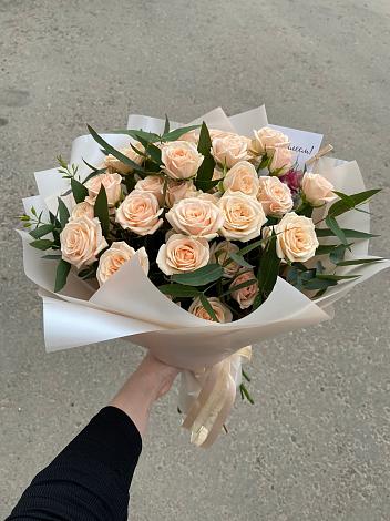 Букет Кремовые розы Латте в Чадане