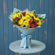 Букет цветов из:  Альстромерии и Хризантемы в Чадане