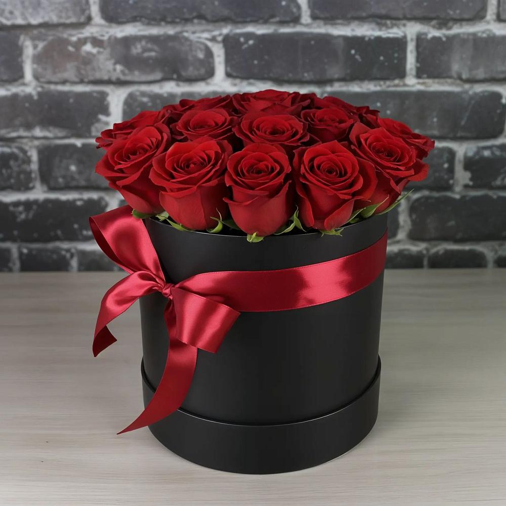 Цветочная композиция из Розы в шляпной коробке в Чадане